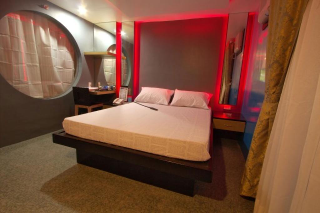 Hôtel Icon à Manille Extérieur photo