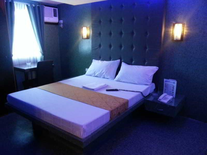 Hôtel Icon à Manille Extérieur photo
