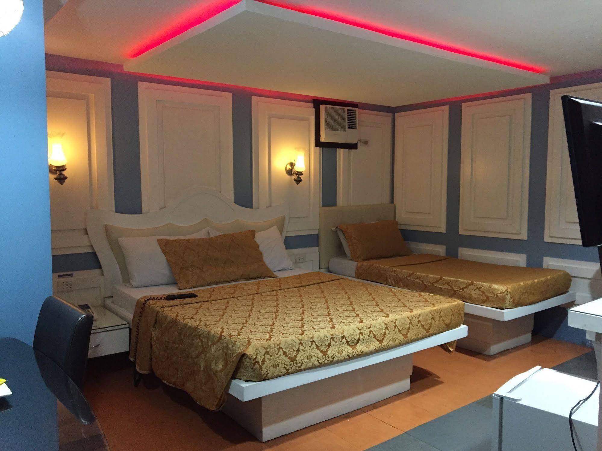 Hôtel Icon à Manille Extérieur photo