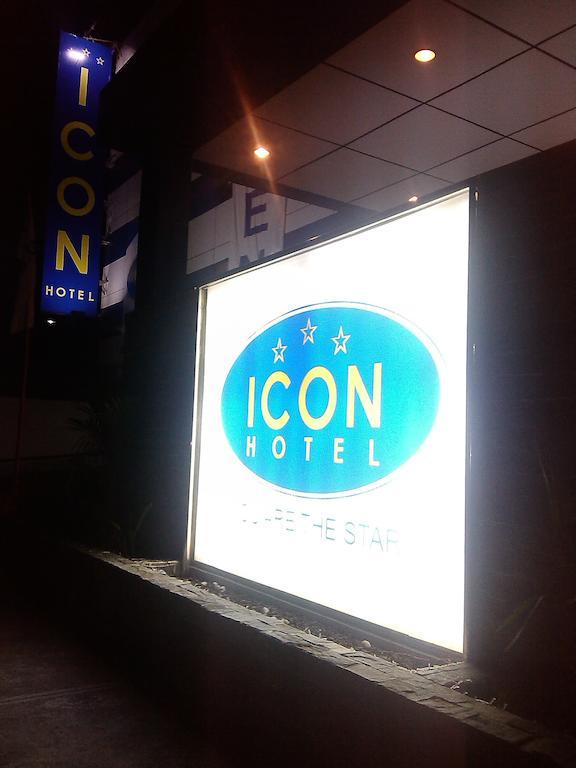 Hôtel Icon à Manille Extérieur photo